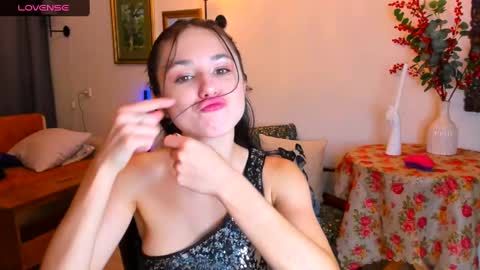 Mary online show from January 19, 2025, 1:21 am