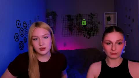 Mary online show from May 1, 2026, 7:07 pm