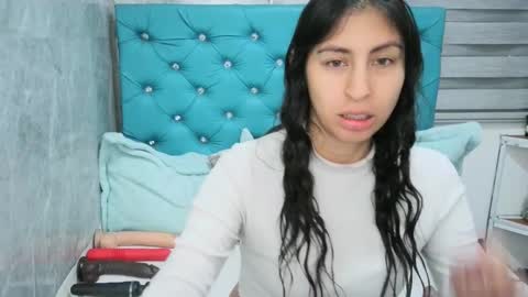  Mary Moon  online show from February 1, 2025, 10:59 am