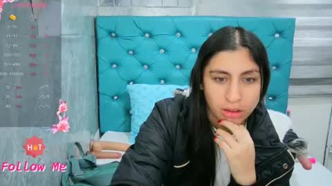  Mary Moon  online show from June 17, 2026, 12:07 pm