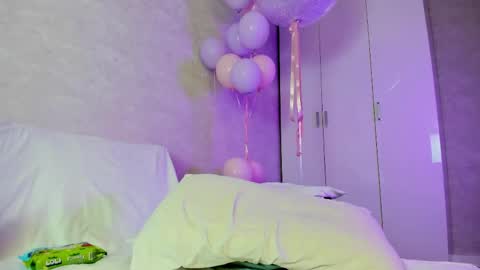 HelIo  Everyone Im MaryWelcome  to my room and  lets have  a good  time  together with me   online show from April 25, 2026, 1:36 pm