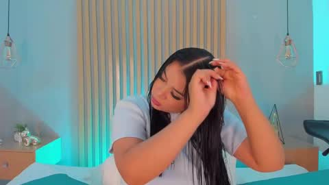 Snapshot of mary_suarez chatting on March 3, 2025, 3:41 am Maria online show from March 3, 2025, 3:41 am