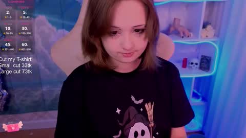 Snapshot of mary_u chatting on November 2, 2025, 1:30 am Ur Mary online show from November 2, 2025, 1:30 am