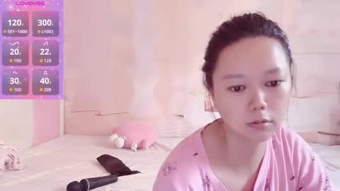 mary_uu online show from September 18, 2025, 1:40 am