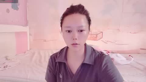 mary_uu online show from October 18, 2025, 8:59 am