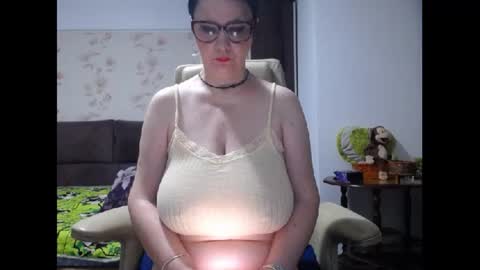 Mary online show from June 22, 2026, 3:25 am