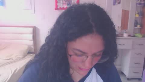 maryam_arabicmilk online show from April 17, 2026, 3:48 pm