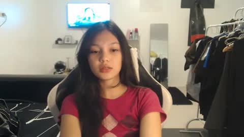 Natalia online show from December 3, 2025, 11:41 am