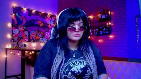 Mary online show from May 12, 2026, 2:41 am