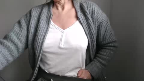 Maryil online show from December 26, 2024, 10:37 am