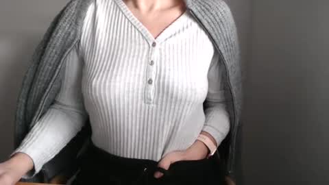 Maryil online show from January 1, 2025, 10:11 am