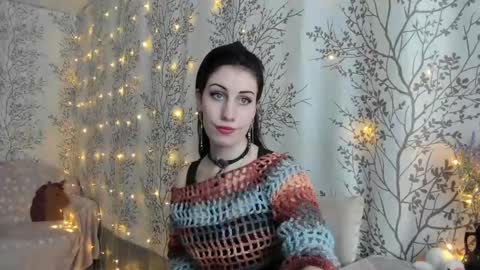 Mary Lou online show from December 4, 2024, 7:06 am