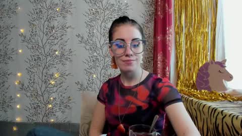 Mary Lou online show from January 26, 2025, 8:25 am