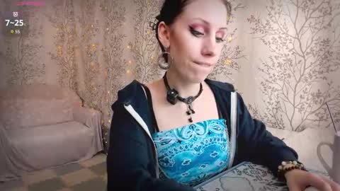 Mary Lou online show from March 1, 2026, 5:42 am