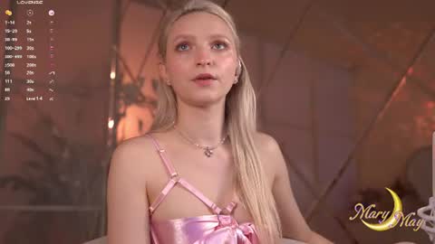 Snapshot of marylunamay chatting on June 12, 2026, 4:33 am Mary online show from June 12, 2026, 4:33 am