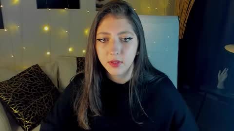 Snapshot of marymillerr chatting on September 17, 2025, 10:28 am Mary Miller online show from September 17, 2025, 10:28 am