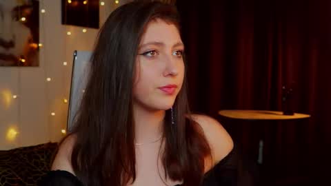 Snapshot of marymillerr chatting on September 22, 2025, 12:40 pm Mary Miller online show from September 22, 2025, 12:40 pm