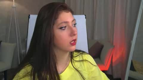 Snapshot of marymillerr chatting on October 2, 2025, 9:38 am Mary Miller online show from October 2, 2025, 9:38 am