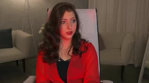 Snapshot of marymillerr chatting on October 19, 2025, 6:47 am Mary Miller online show from October 19, 2025, 6:47 am