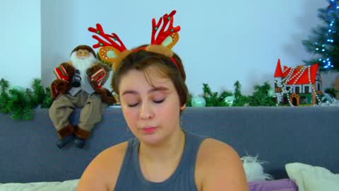 MaryMurrays online show from December 22, 2024, 6:37 pm