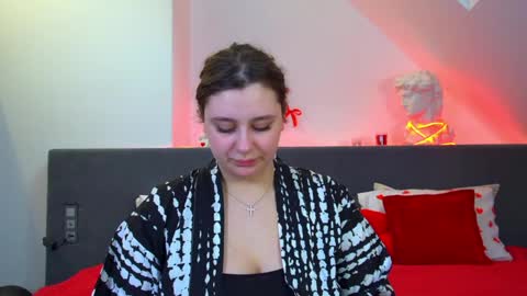 Snapshot of marymurrays chatting on March 19, 2026, 6:39 am MaryMurrays online show from March 19, 2026, 6:39 am