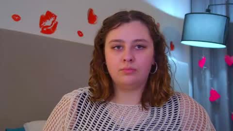 Snapshot of marymurrays chatting on March 22, 2026, 6:33 pm MaryMurrays online show from March 22, 2026, 6:33 pm