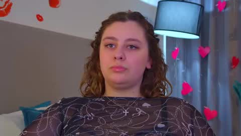 Snapshot of marymurrays chatting on March 25, 2026, 6:52 am MaryMurrays online show from March 25, 2026, 6:52 am