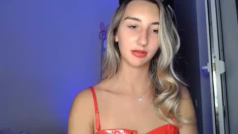 marywayne11 online show from November 9, 2025, 9:13 pm