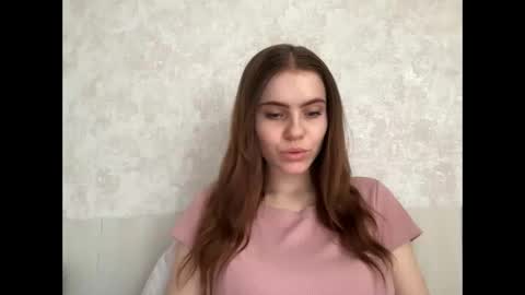 Snapshot of maryyourr chatting on June 9, 2026, 8:37 am MaryYourr online show from June 9, 2026, 8:37 am