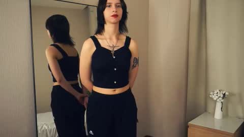 Emily online show from January 18, 2026, 9:29 pm