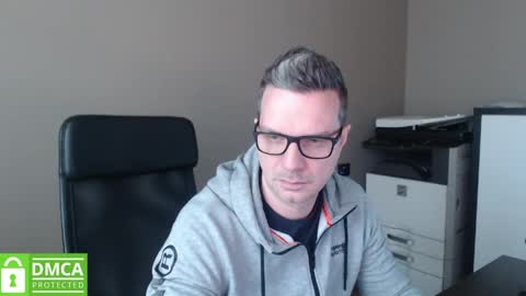 Snapshot of maschiodavide89 chatting on April 13, 2026, 8:31 am David online show from April 13, 2026, 8:31 am