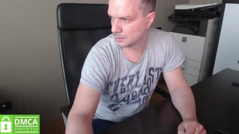 Snapshot of maschiodavide89 chatting on April 27, 2026, 5:49 am David online show from April 27, 2026, 5:49 am