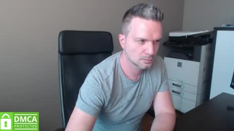 Snapshot of maschiodavide89 chatting on May 20, 2026, 11:49 am David online show from May 20, 2026, 11:49 am