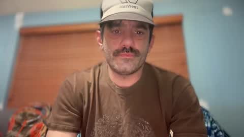 Snapshot of masculinehole chatting on November 4, 2025, 4:22 am Masculine Hole online show from November 4, 2025, 4:22 am