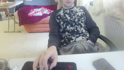 Snapshot of mash_potatoes_are_good chatting on March 21, 2026, 12:10 pm mash_potatoes_are_good online show from March 21, 2026, 12:10 pm