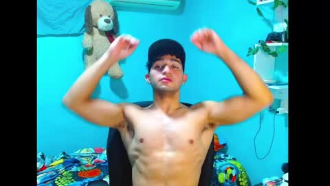 mask_david online show from September 18, 2025, 7:54 am