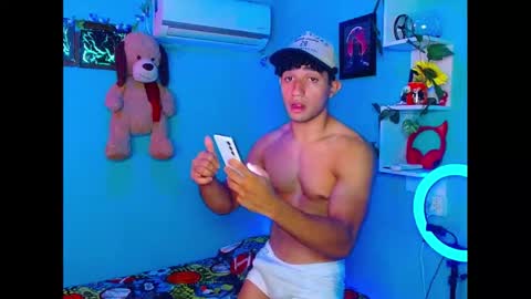 mask_david online show from October 17, 2025, 3:03 pm