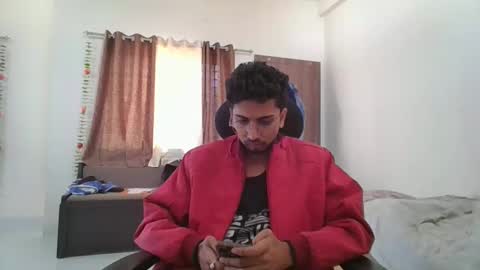Snapshot of maskboyz2003 chatting on December 20, 2024, 5:14 am maskboyz2003 online show from December 20, 2024, 5:14 am