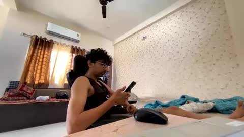 Snapshot of maskboyz2003 chatting on October 8, 2025, 3:04 am maskboyz2003 online show from October 8, 2025, 3:04 am