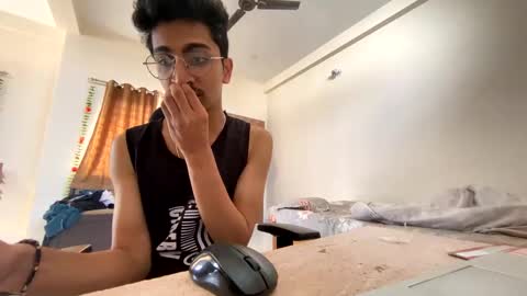 Mask Boy online show from January 16, 2025, 4:07 am