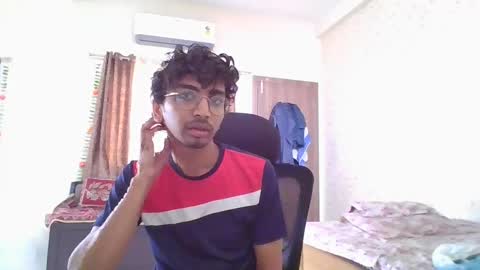 Mask Boy online show from September 28, 2025, 4:51 am