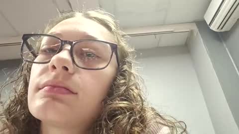 maskedgoddess69420 online show from November 25, 2025, 10:59 am