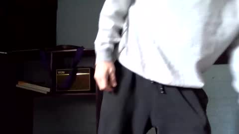 maskedyogaman online show from November 24, 2025, 5:34 pm