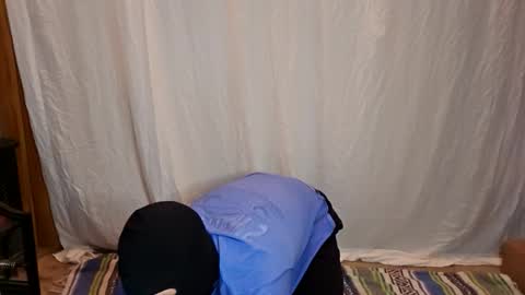 maskedyogaman online show from January 19, 2026, 1:31 am