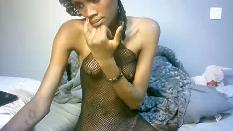 Snapshot of maskgang001 chatting on September 30, 2025, 1:43 am maskgang001 online show from September 30, 2025, 1:43 am