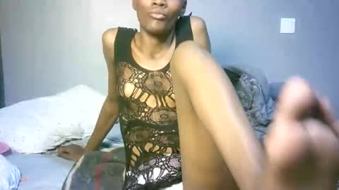 Snapshot of maskgang001 chatting on October 15, 2025, 1:50 am maskgang001 online show from October 15, 2025, 1:50 am