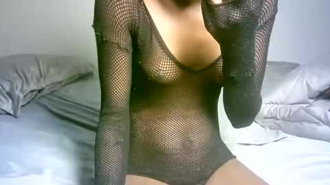 maskgang001 online show from March 19, 2026, 1:42 am