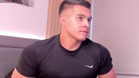 Mason Bennet online show from June 7, 2026, 6:33 pm