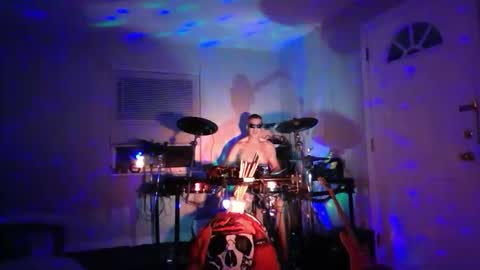 HappyZending online show from November 25, 2025, 4:01 am