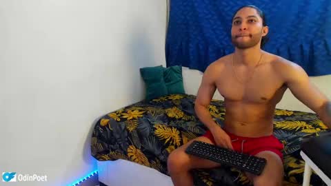 Snapshot of massatgeserotics chatting on January 9, 2025, 12:35 am I Am Odin online show from January 9, 2025, 12:35 am